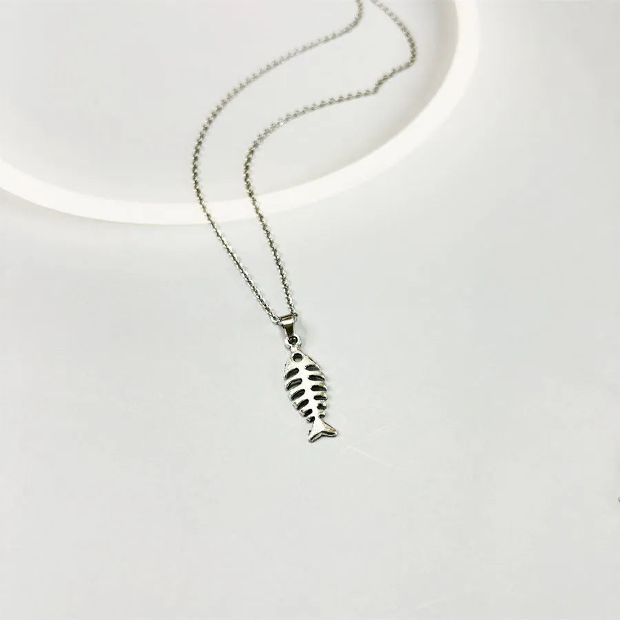 Fishbone motif pendant necklace with matching earrings on adjustable O-shaped alloy chain