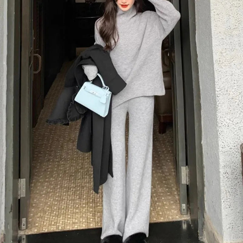 Women's milky white acrylic fibre sweater and wide-leg trousers two-piece casual set.