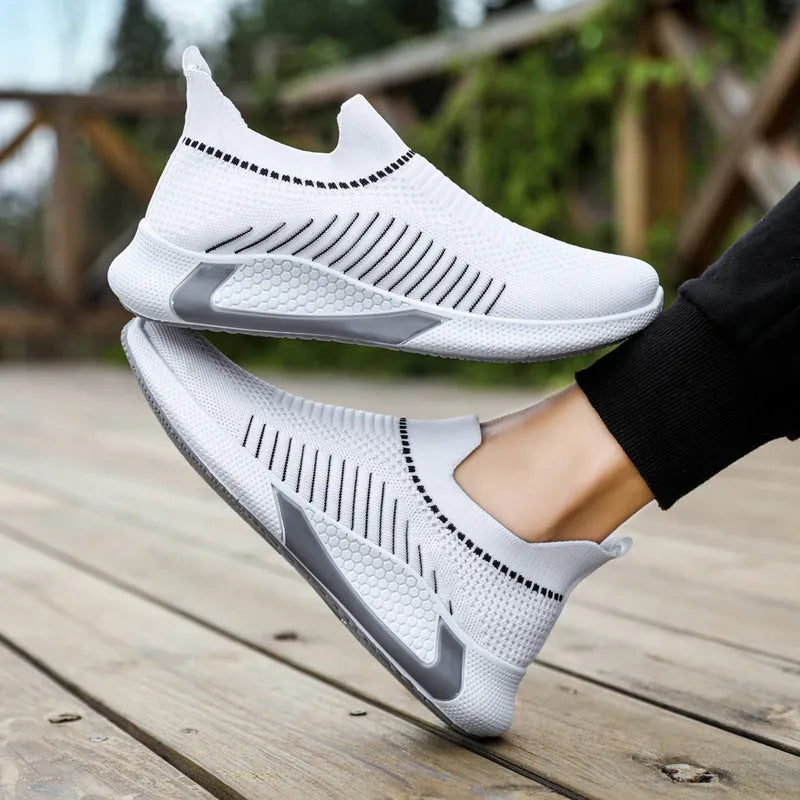 Men's striped mesh slip-on sneakers with flyknit upper and lace closure