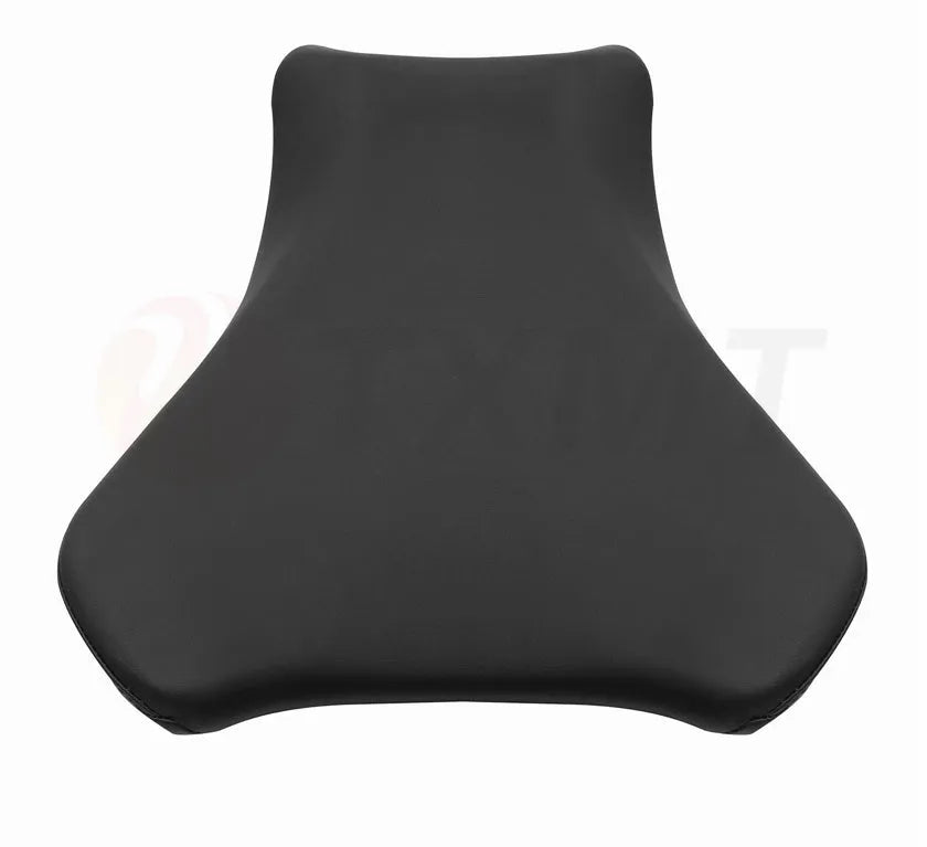 Suzuki GSXR1000 motorcycle front and rear seat covers made from black PU leather.