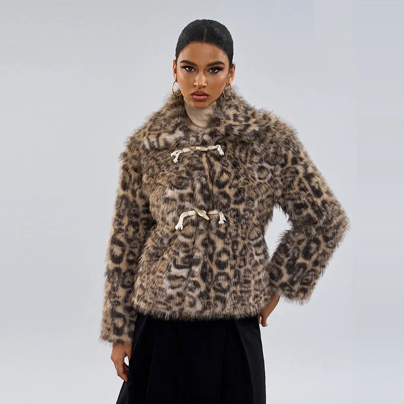 Leopard print women's coat with buckle lapel detail and regular sleeves