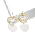 Gold-coloured women's alloy ear clip with natural style and metal decorative details.