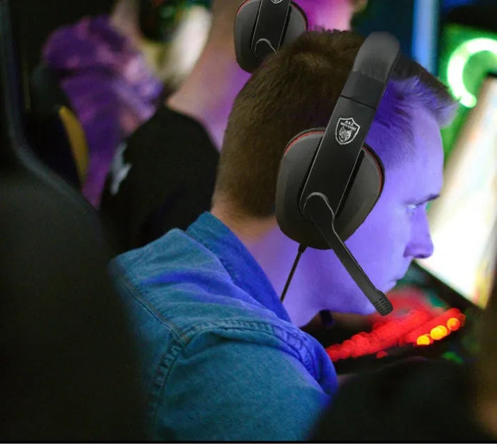 Black wired gaming headset for PC with 40mm speakers and a 1.2m cable ending in a 6.3mm straight plug.