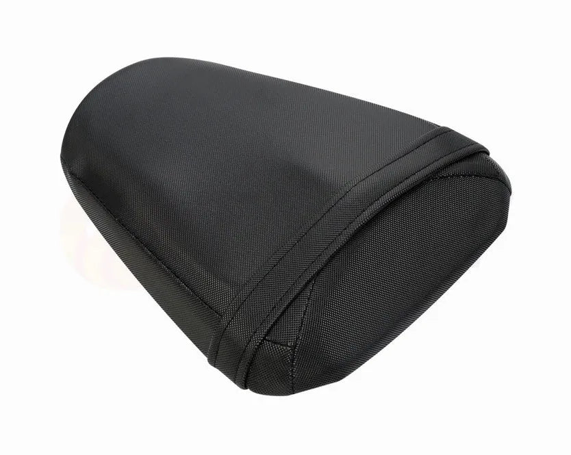 Suzuki GSXR1000 motorcycle front and rear seat covers made from black PU leather.