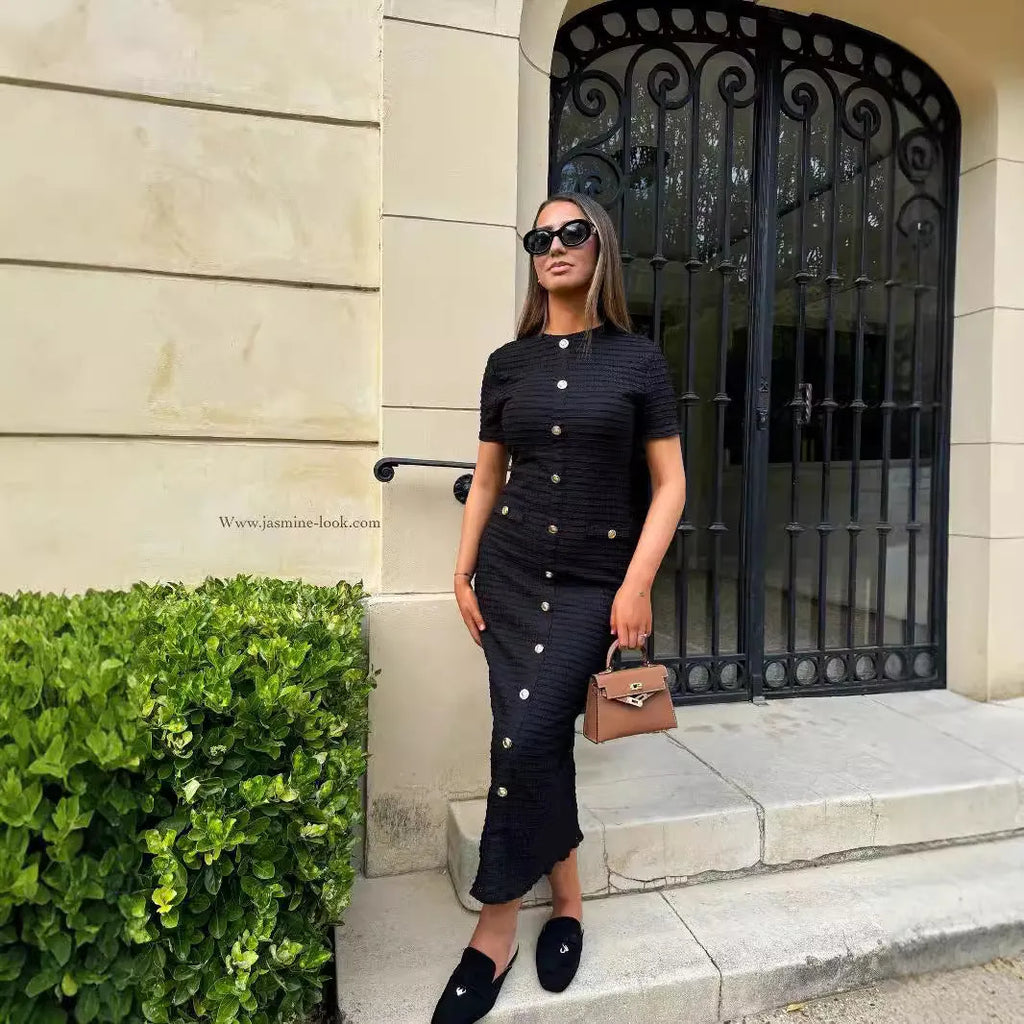 French retro slim fit knitted long-sleeved dress with button details in black colour