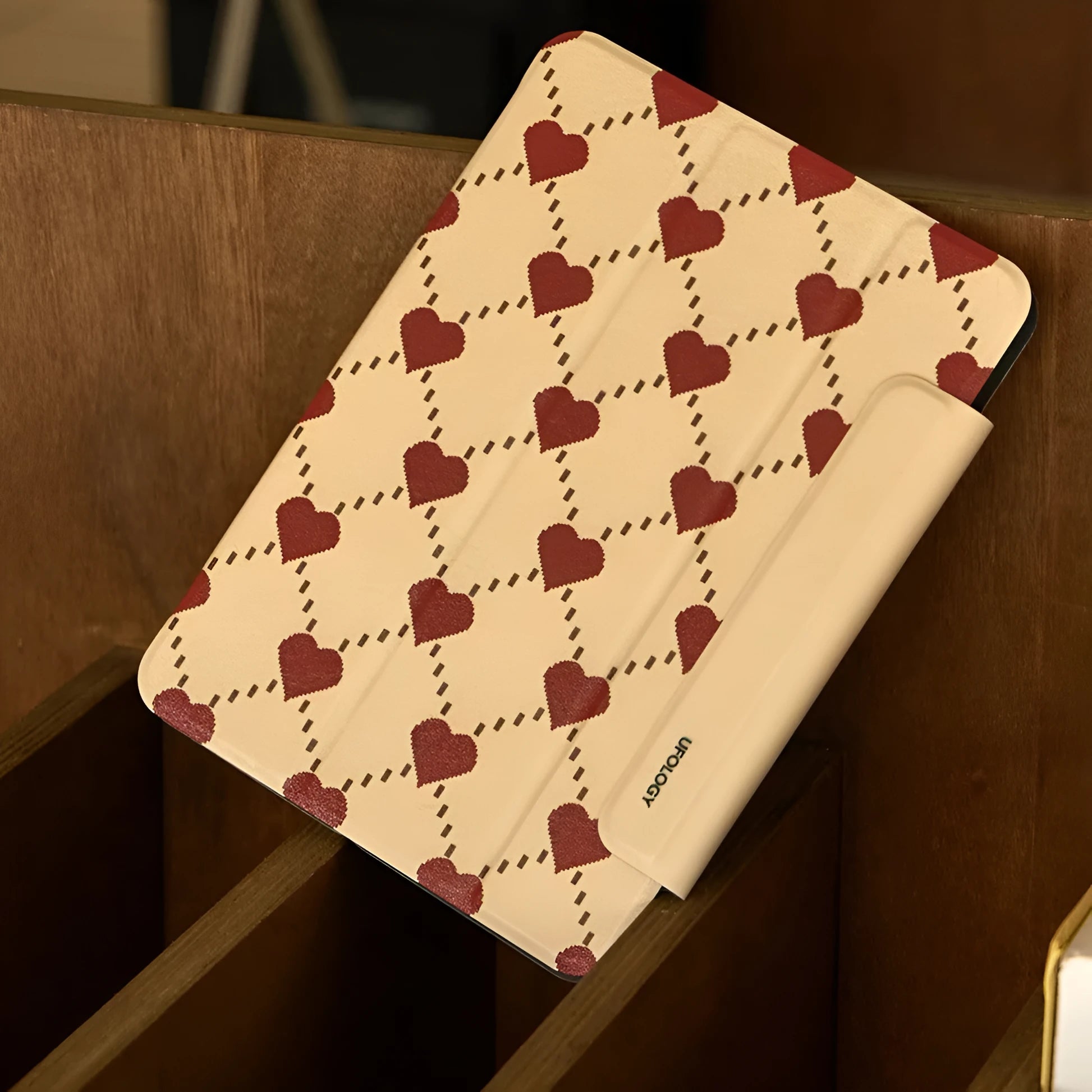 Flat polyurethane magnetic shell case for Apple iPad Air 4 and iPad Air 5 tablet.