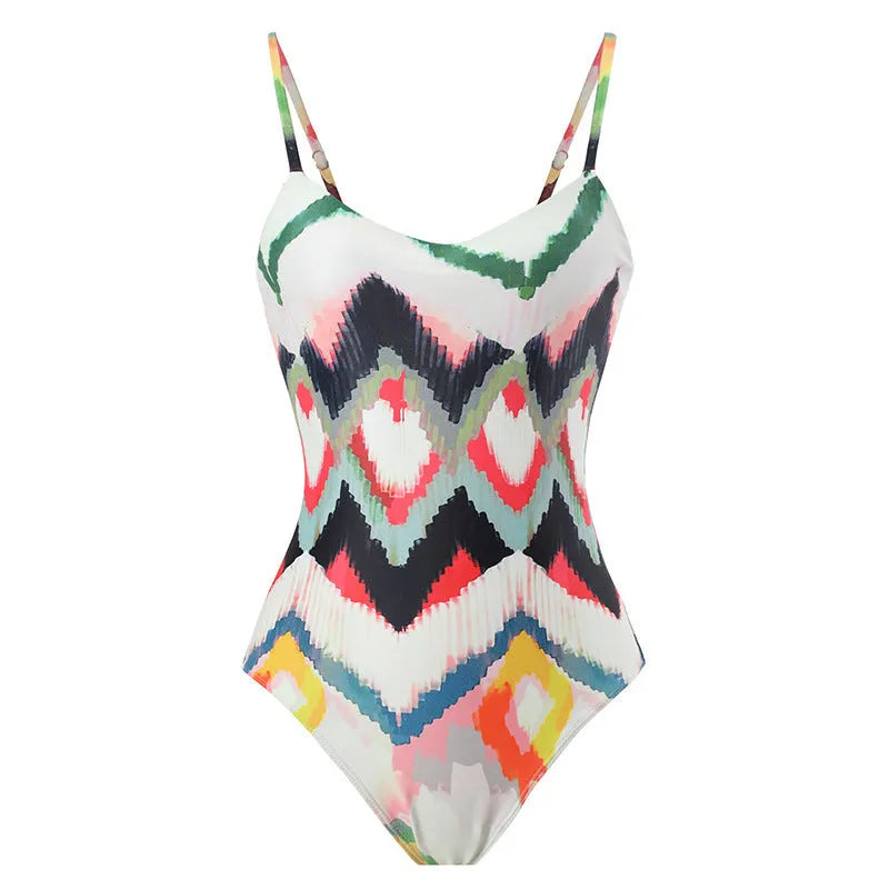 Women's printed two-piece swimsuit set with matching hip skirt in quick-dry polyester fabric