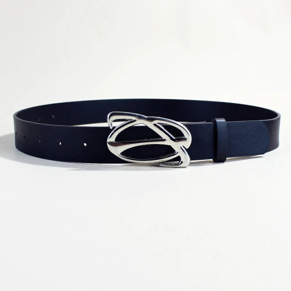 Silver buckle on a casual PU leather belt with snap button closure.