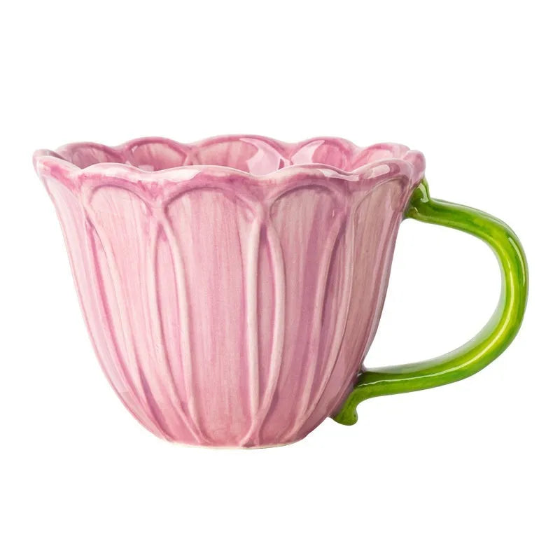 Ceramic breakfast cup with pastoral household flower pattern design in 500ml capacity
