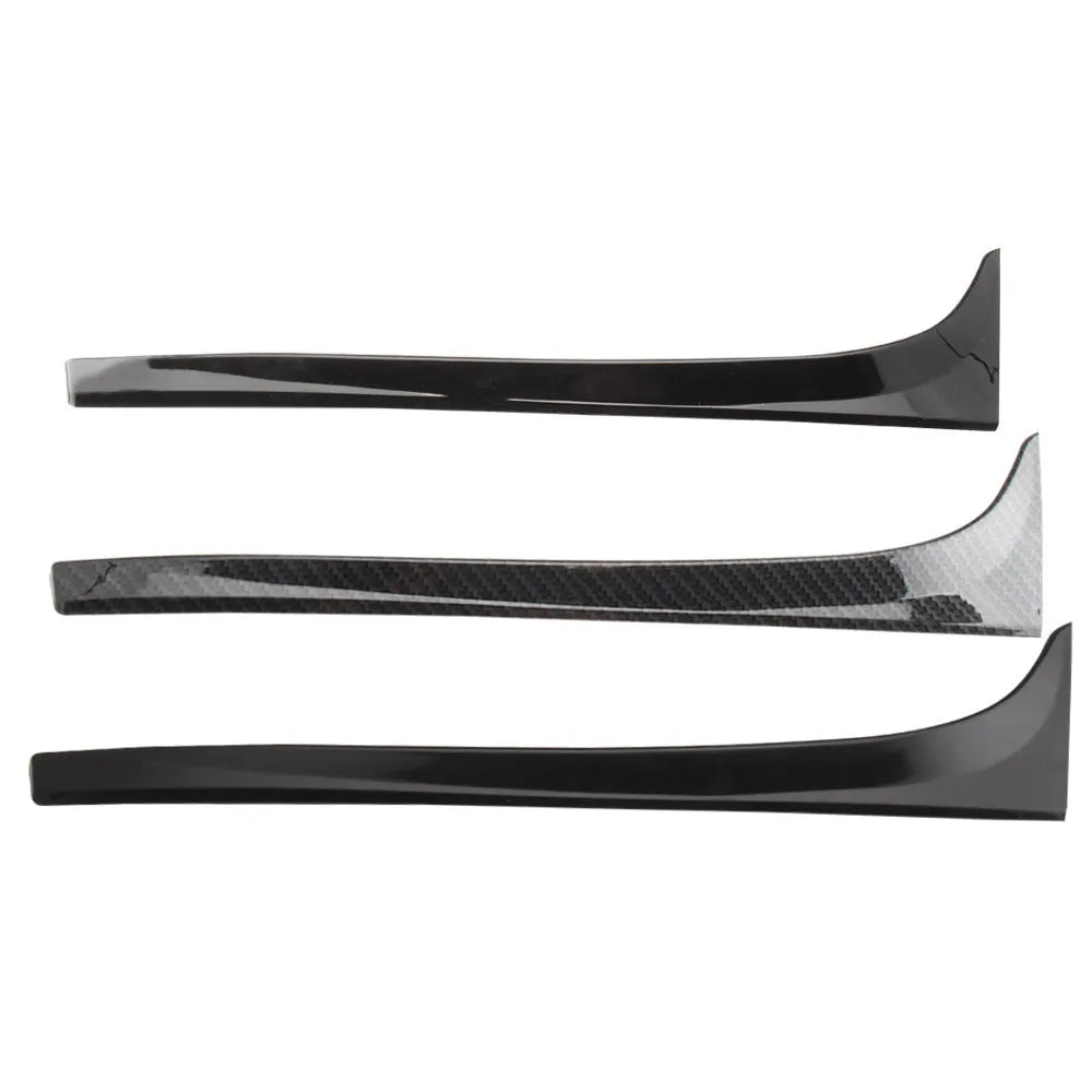 Black glossy and carbon grain rear window spoiler wings for Volkswagen Golf MK7 on a white background.