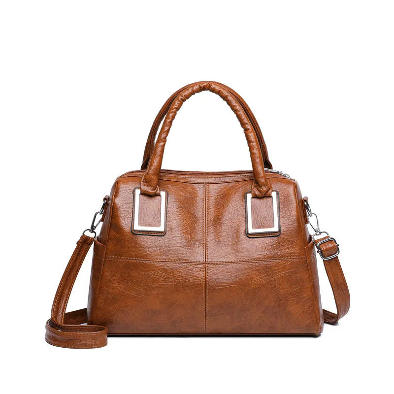 Women's large shoulder bag in horizontal square design with organisation compartments