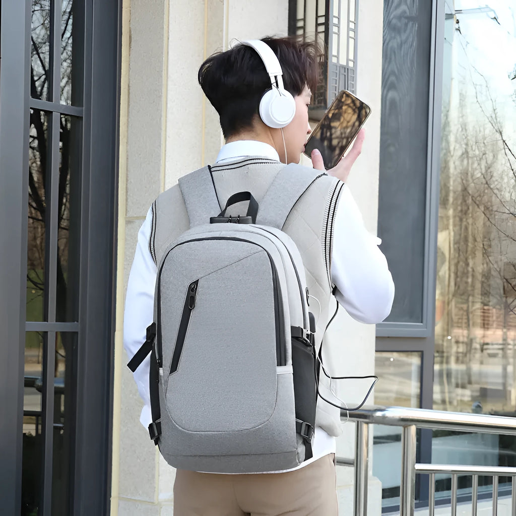 Oxford cloth computer backpack with 20-35L capacity in street trend style