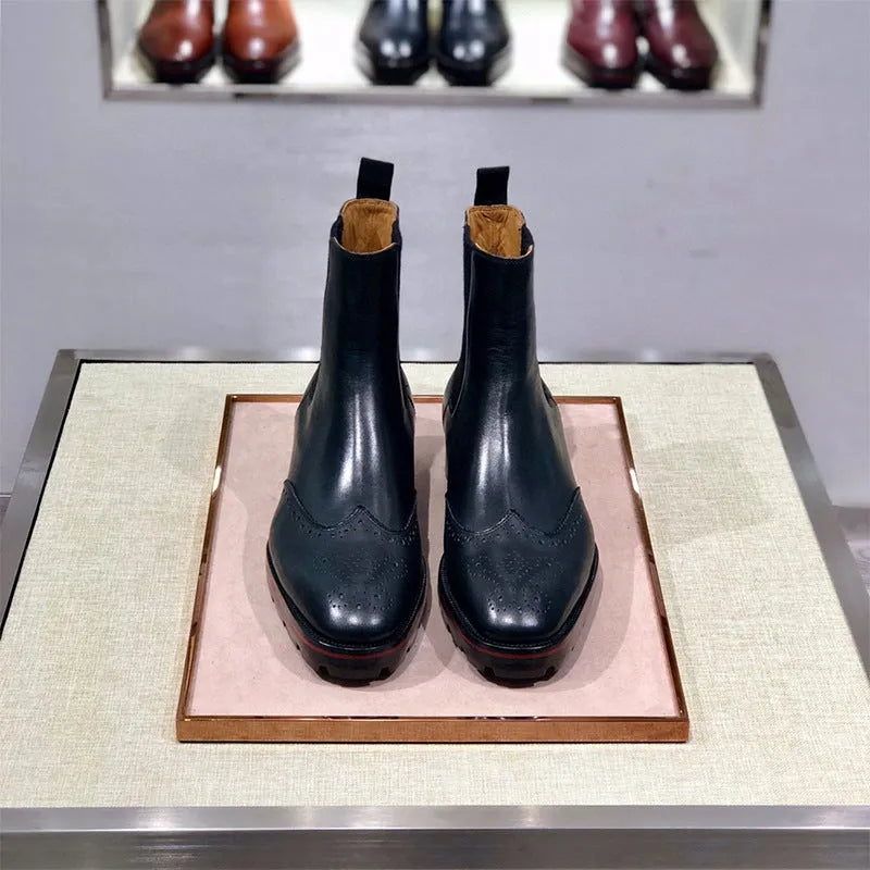 Black business casual high top leather shoes with cowhide uppers and leather soles