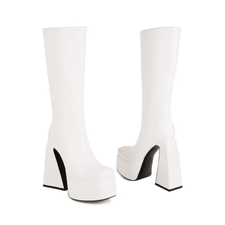 Women's black casual ankle boots with a chunky heel made from PU artificial leather.