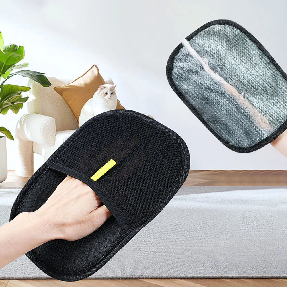 Black pet hair removal gloves with silicone bristles for dog and cat grooming