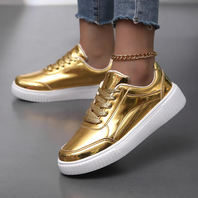 Gold sequins platform sneakers with round toe and 3-5cm heel height
