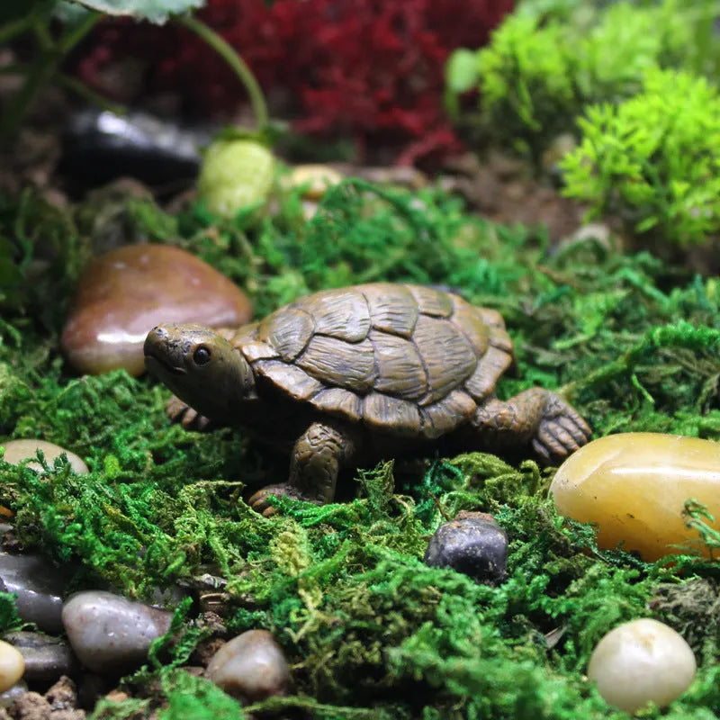 Resin turtle garden ornament with simulation design for landscaping decoration