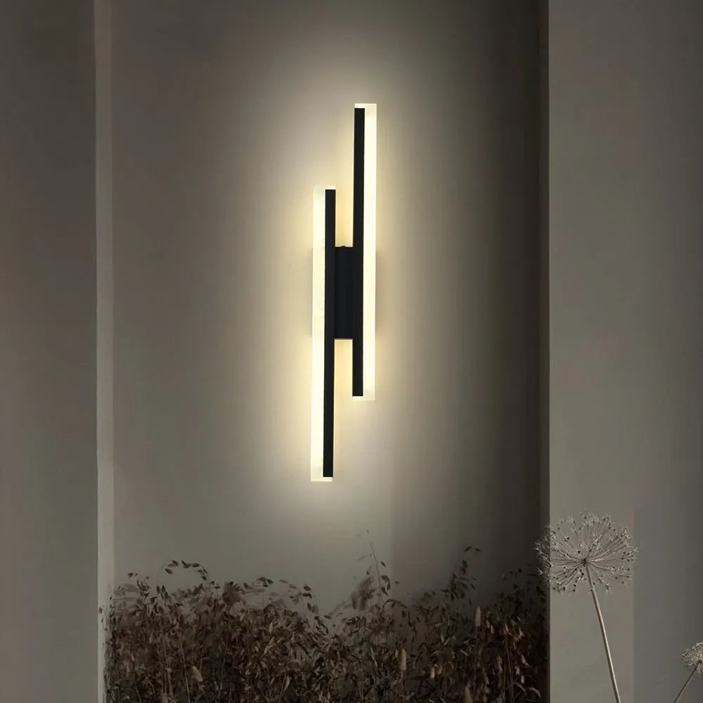 Modern double line wall lamp with gold finish and linear 500mm design for accent lighting