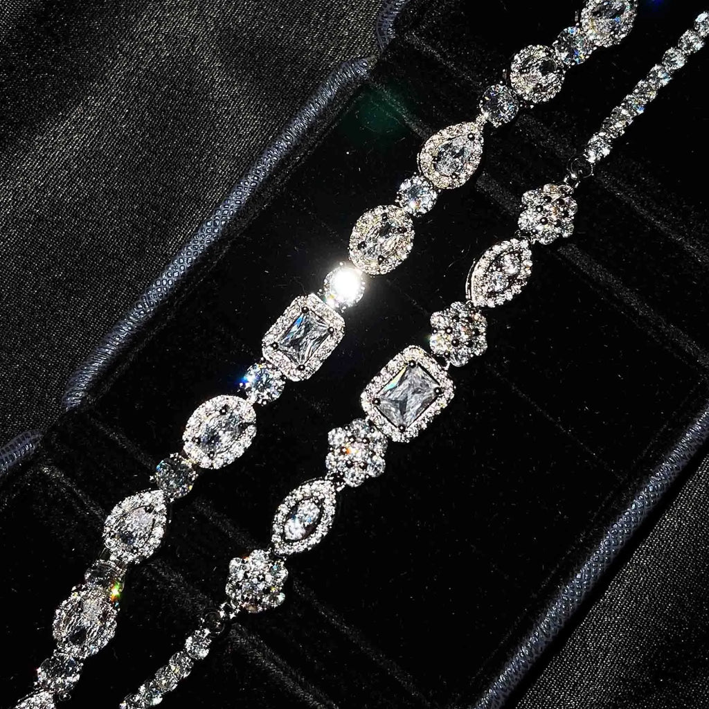 Women's S925 sterling silver-plated bracelet with zircon stones in geometry design
