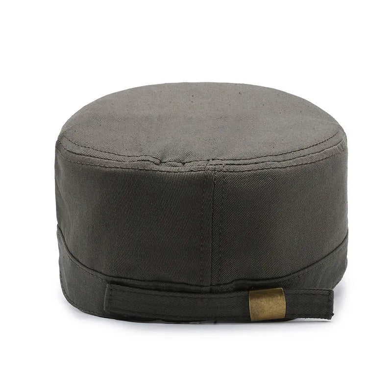 Men's adjustable cotton flat-top peaked cap in army green colour