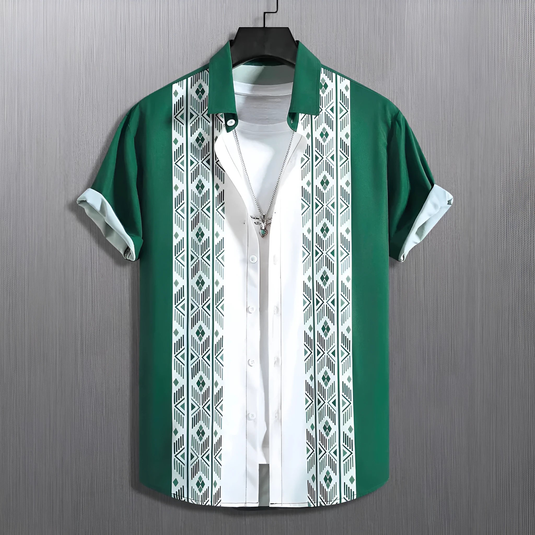 Man wearing loose-fitting short-sleeve plaid cardigan with contrast colours and lapel design