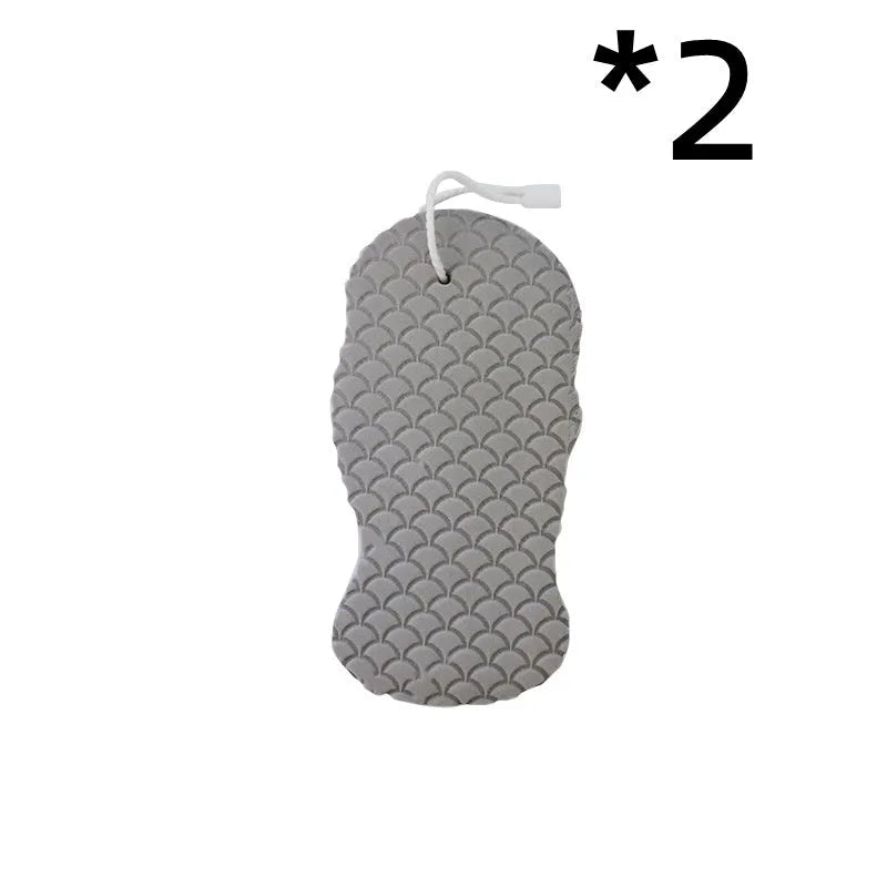 3D fish scale pattern bath sponge in white, grey, pink or light blue colours for gentle body exfoliation