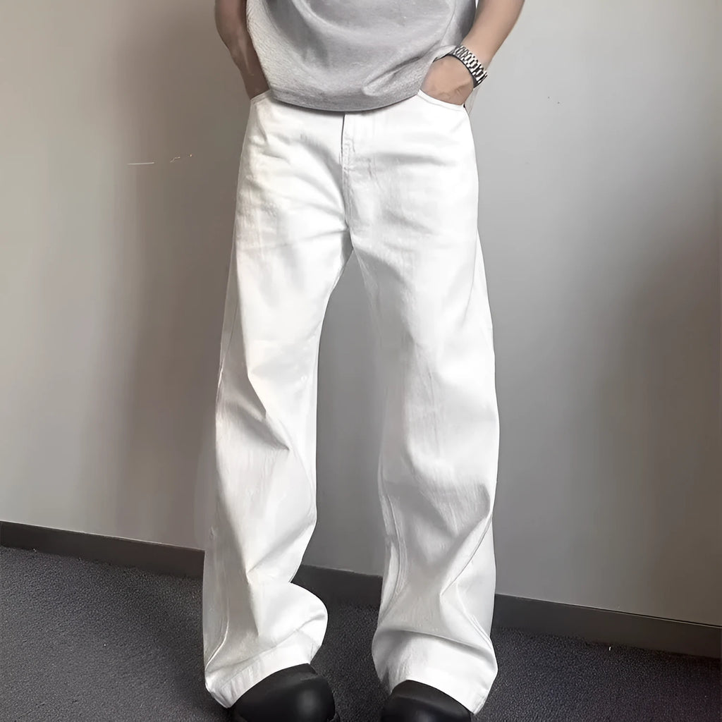Men's white straight-leg jeans with loose fit and wide leg opening