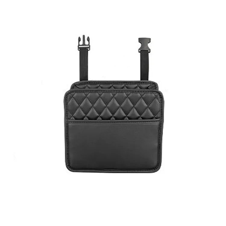 Leather hanging storage bag for car interiors in 25x25x8cm dimensions