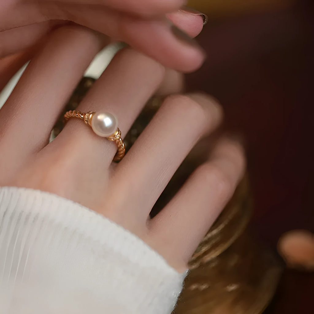 Adjustable antique twist pearl ring in copper with geometry shape, gold or silver colour option