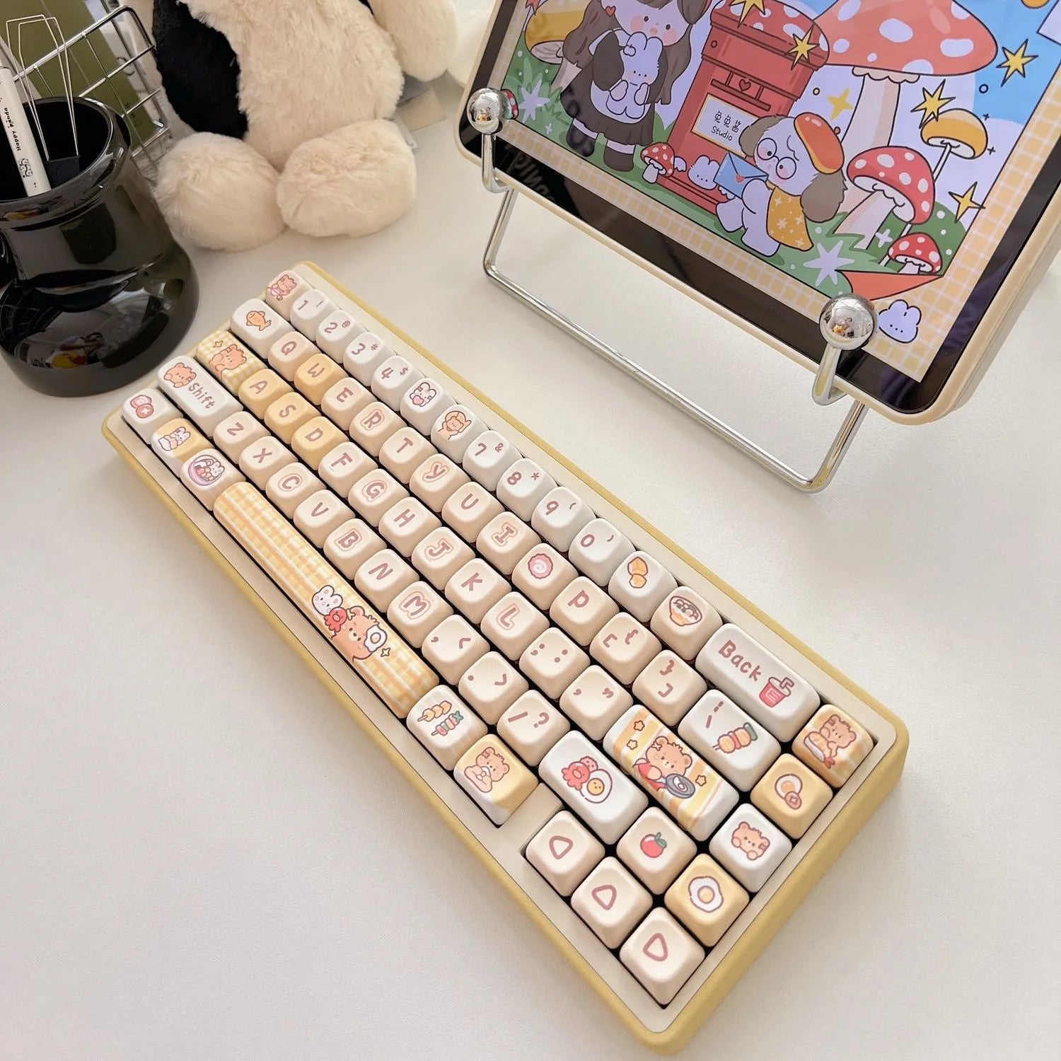 Rabbit Bear Restaurant themed EOA profile PBT keycap set with 140 colourful keycaps for mechanical keyboards.