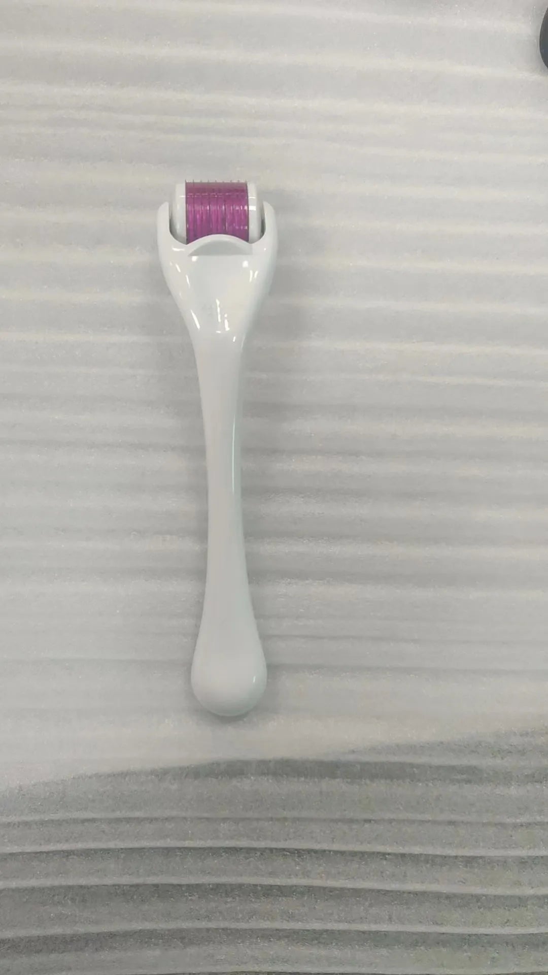 540 needle micro needle roller derma pen with colour options and three depth sizes