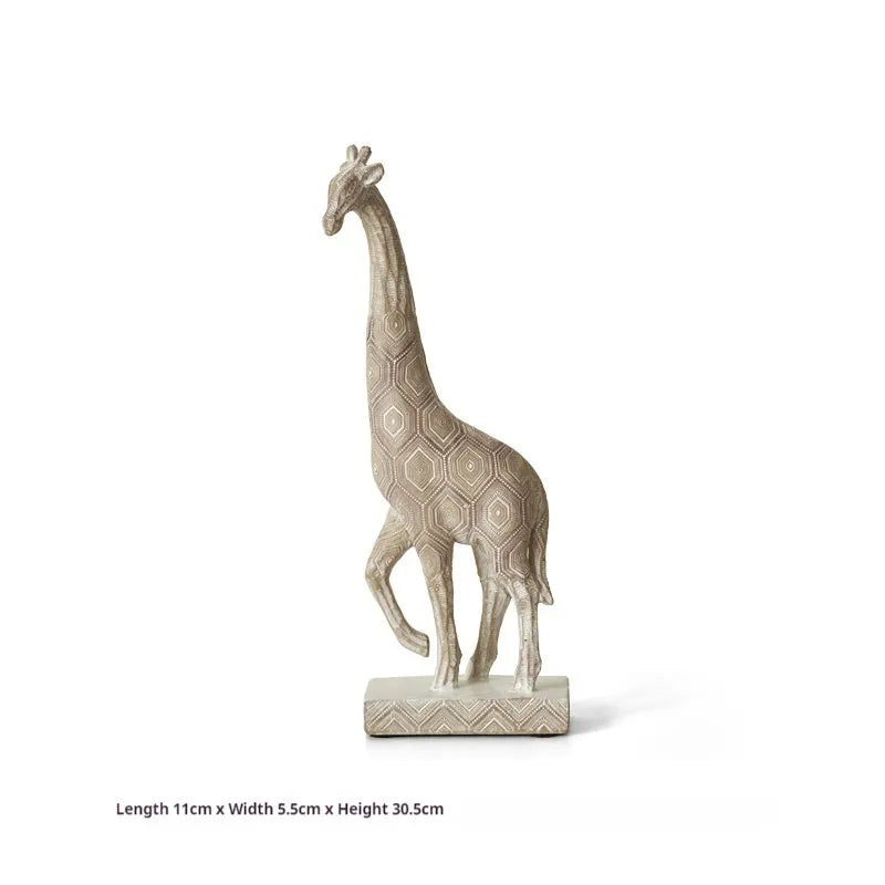 Wood-coloured European style synthetic resin giraffe decoration figurine.