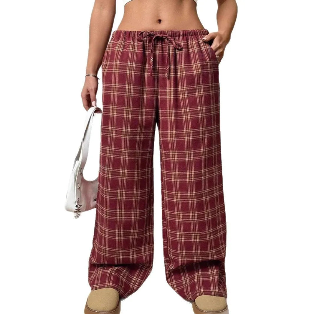 Women's plaid trousers with drawstring waist and front pockets in red colour