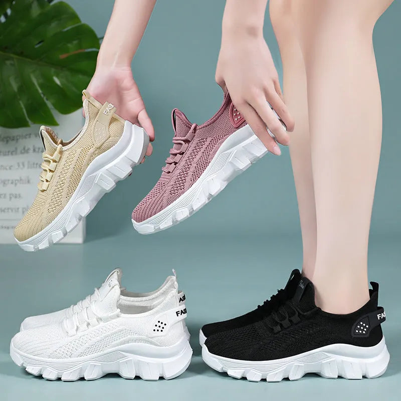 Men's casual sneakers with flyknit upper and thick PVC sole in beige colour