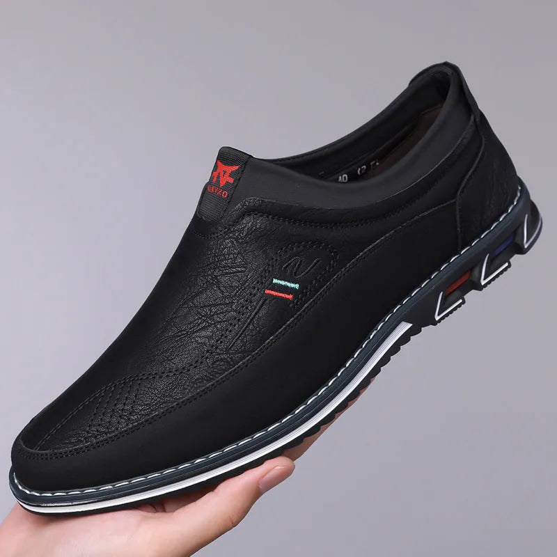 Men's leather casual shoes with rubber sole and sewing line detail in available colours