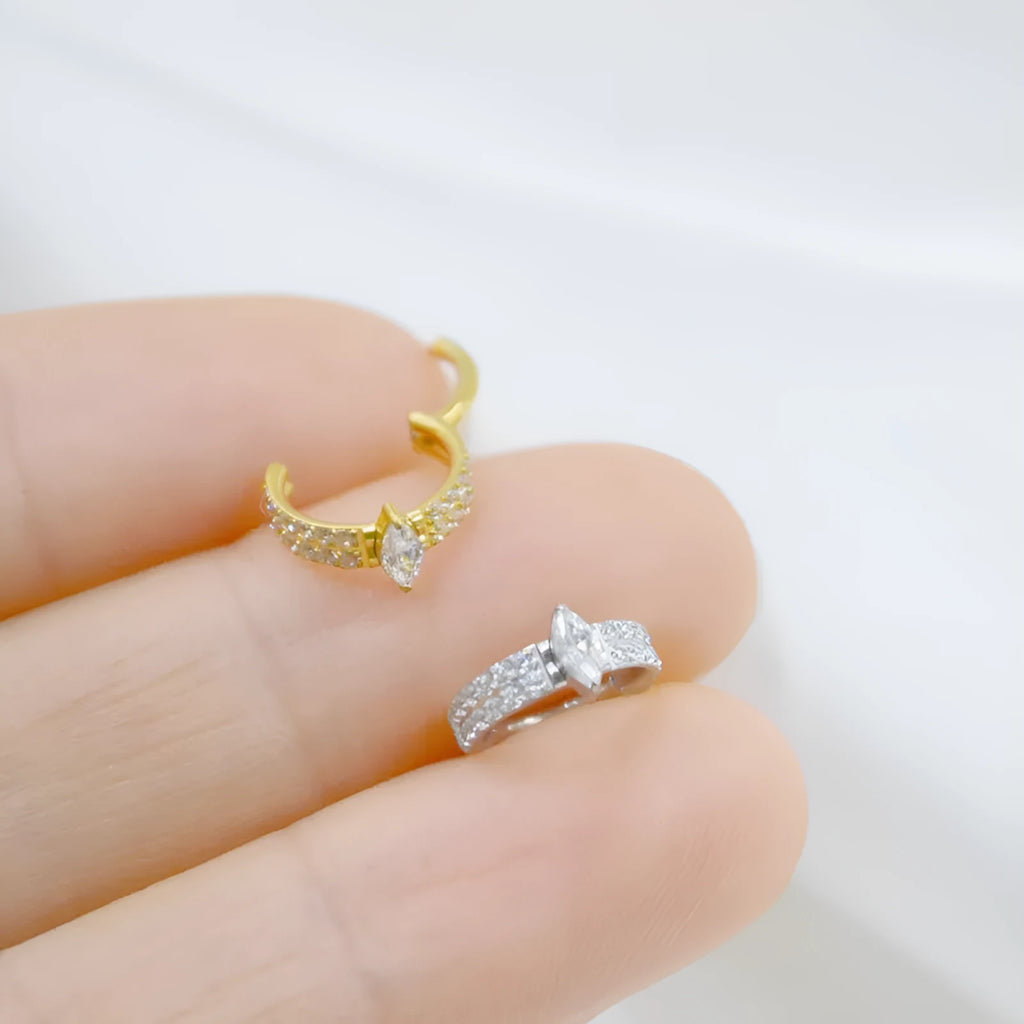 Ladies heart shape zircon earrings with diamond treatment in titanium steel metal 1.2x8mm