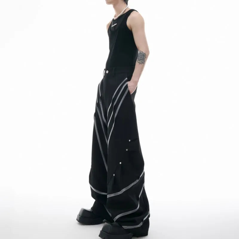 Men's polyester trousers with metal striped rivet pleats and three-dimensional cutting in black and white colour options