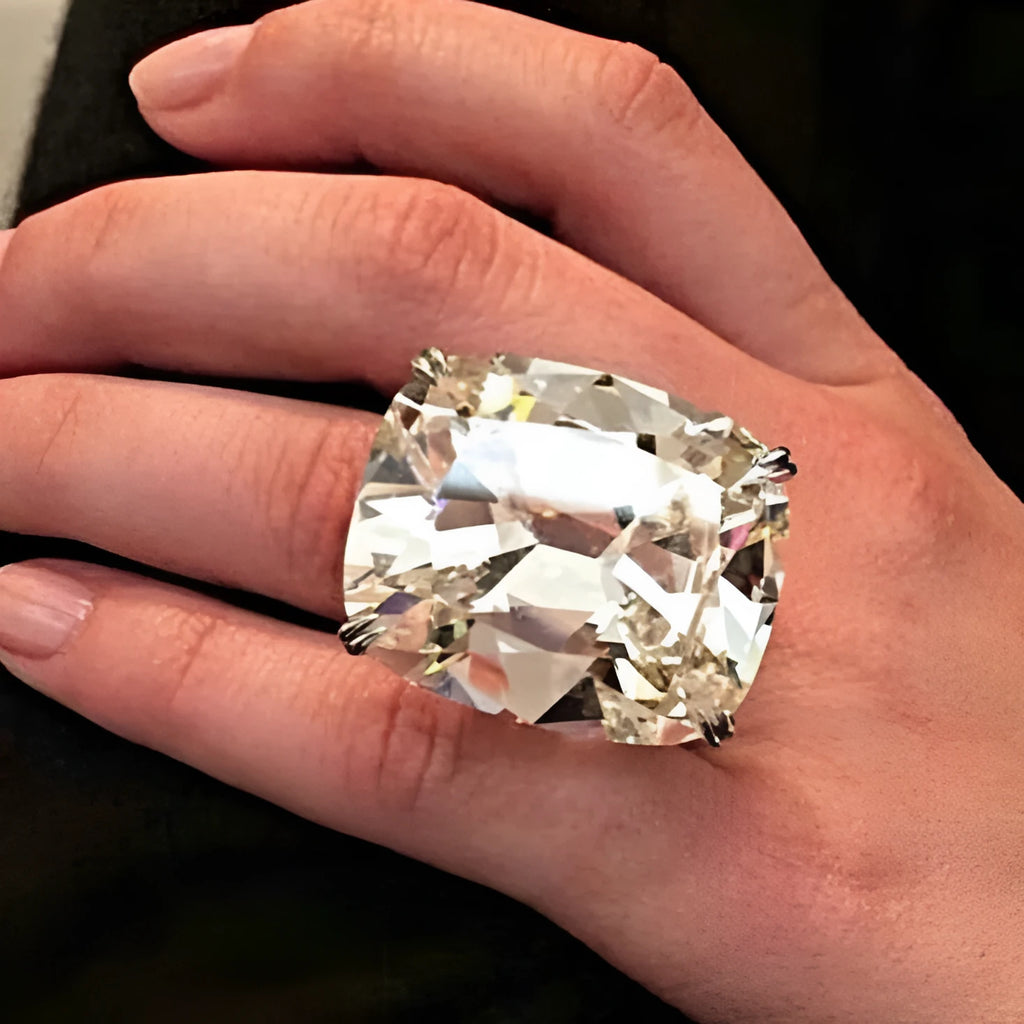 Women's simple inlaid white square diamond alloy ring with geometric design in white gold colour