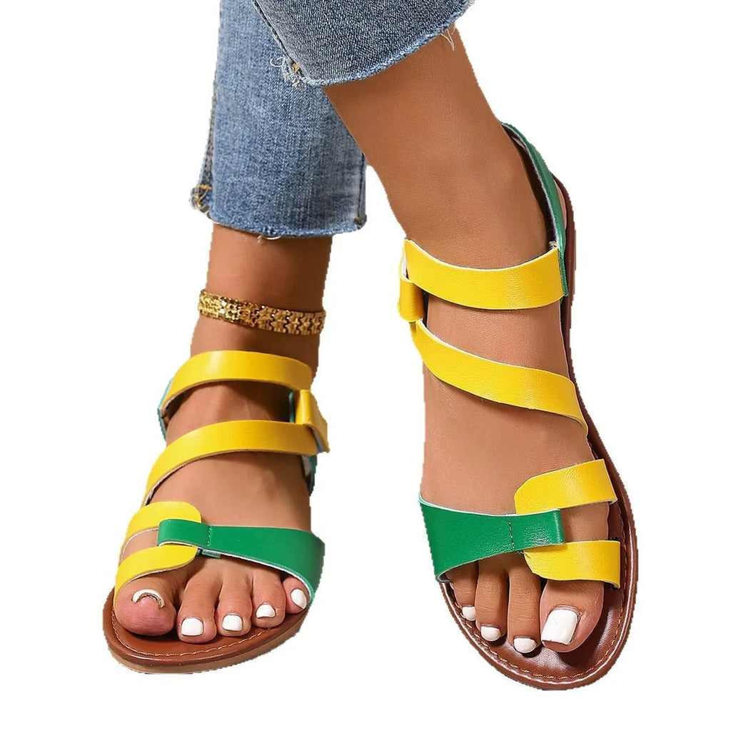 Women's flat sandals with Velcro strap closure in round toe design