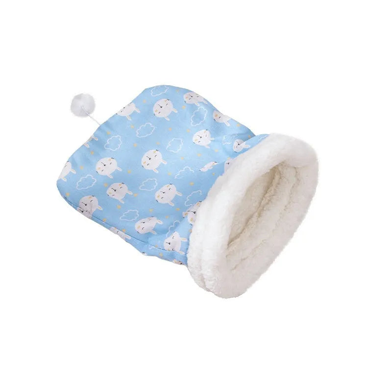 Flannel cat sleeping bag nest in 50x40cm size, shown in pink trojan pattern design.