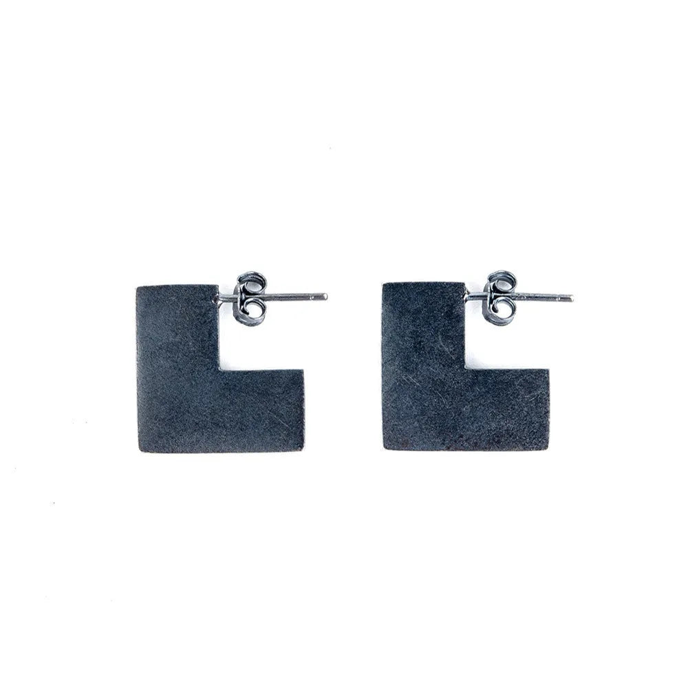 925 sterling silver oxidised black geometric square earrings with minimalist cold wind style