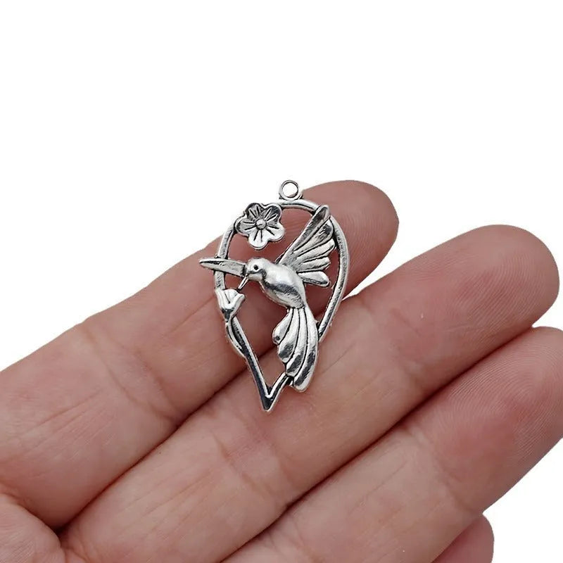 Alloy magpie pattern pendant with electroplated finish for DIY jewellery making