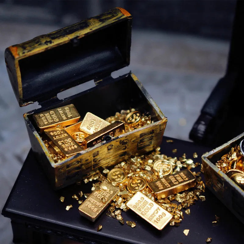 Alloy gold coin treasure box miniature doll house accessory ornaments for teenagers