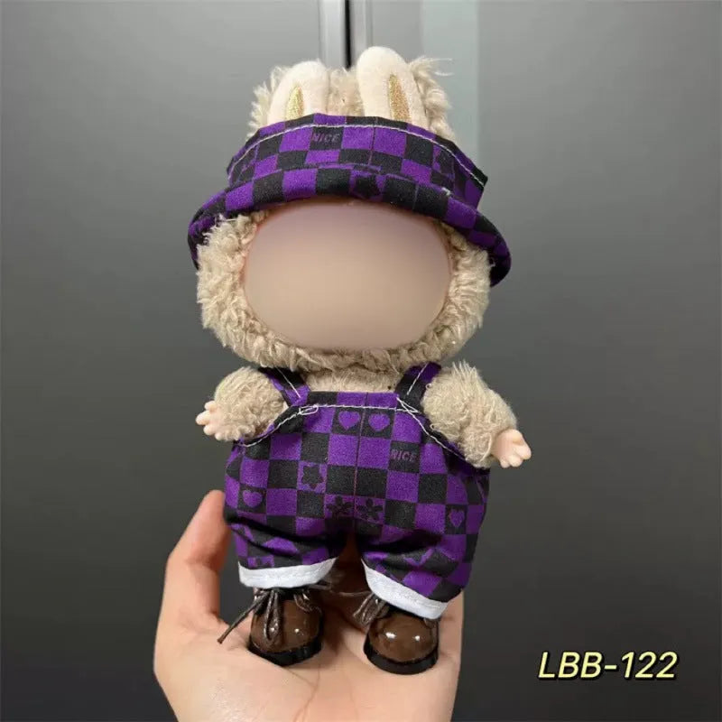 Plastic doll clothes costume for a 17cm high vinyl figurine