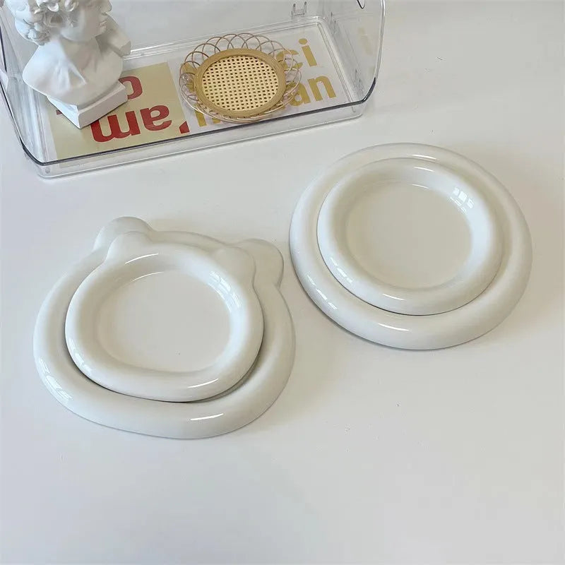 White porcelain ceramic plate with doodle or bear design in 15cm or 20cm round size