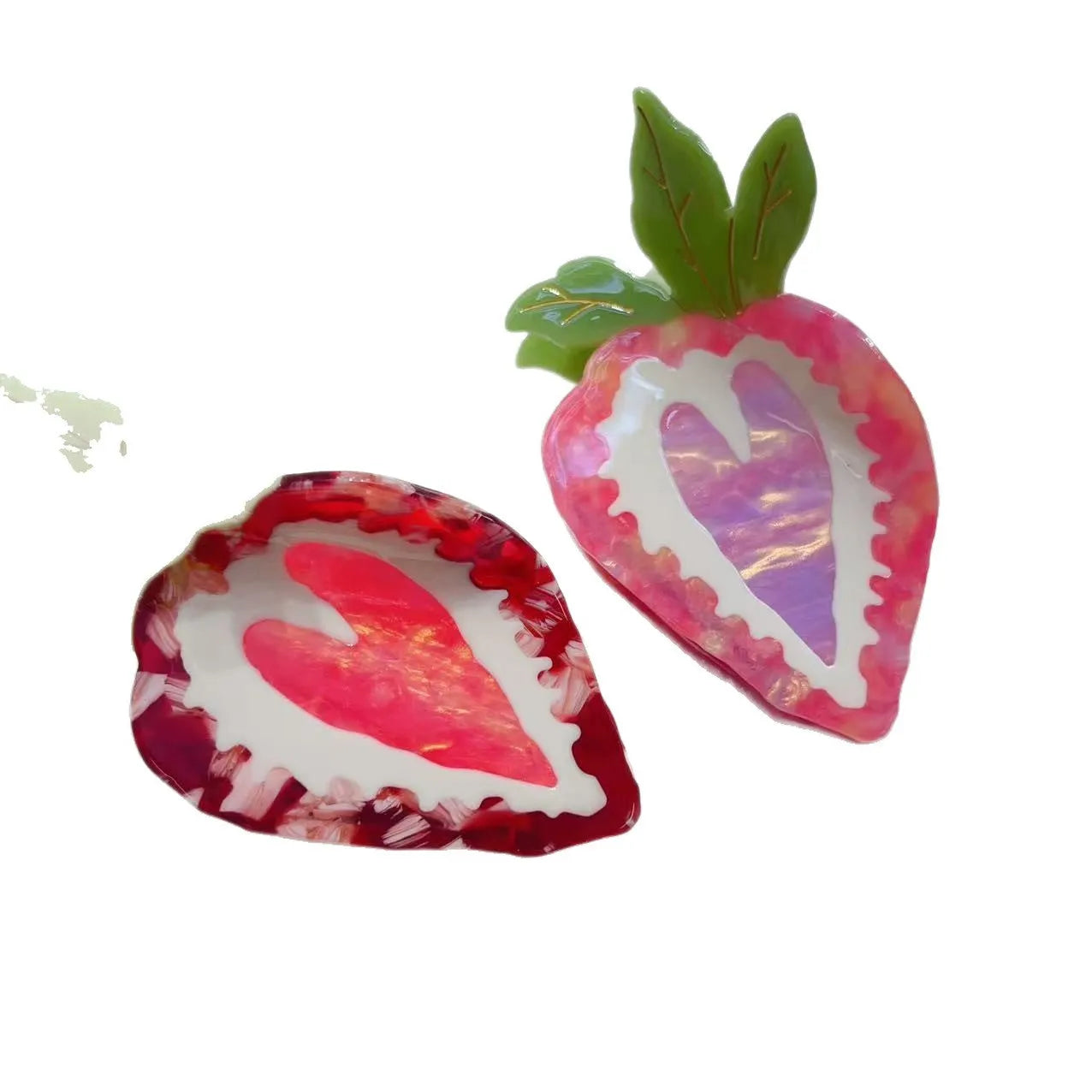 Handmade strawberry hair clip for girls in red or pink pastoral style.