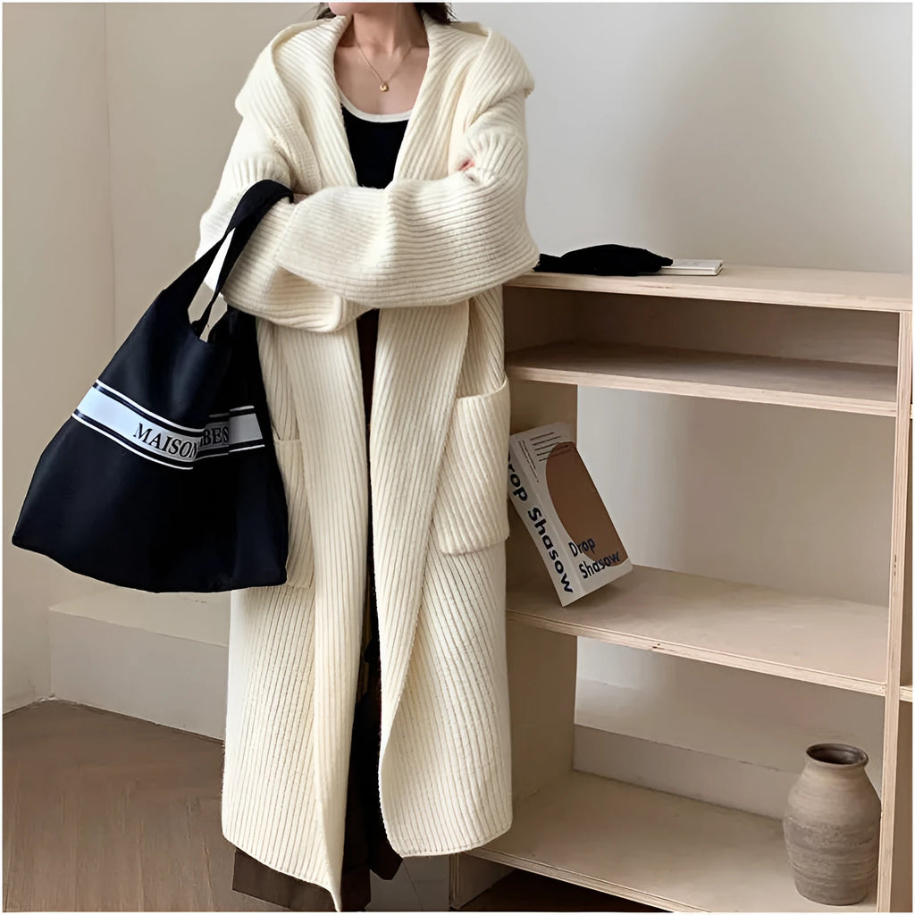 Women's loose hooded cardigan coat in acrylic fibre with 80cm length and raglan sleeves