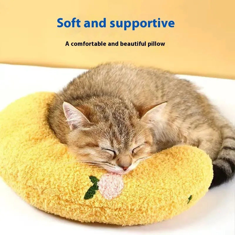 Cat sleeping mat with U-shaped neck pillow in blue colour with question mark design