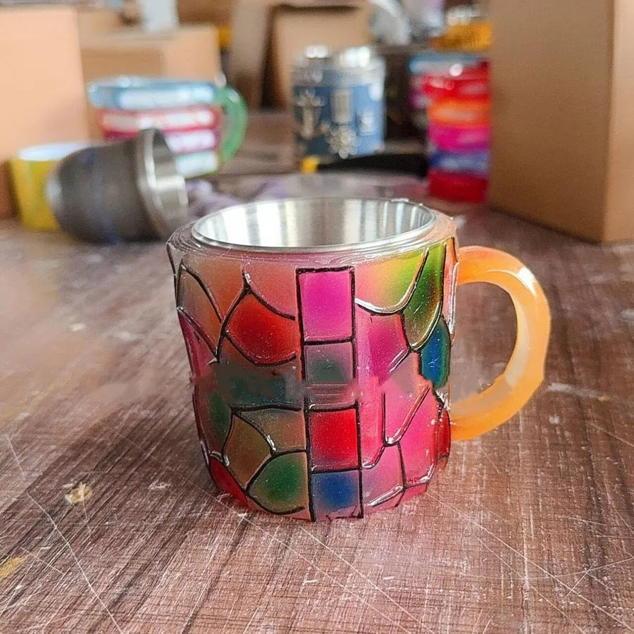Painted American-style bookmark coffee cup decorative resin craft ornament.