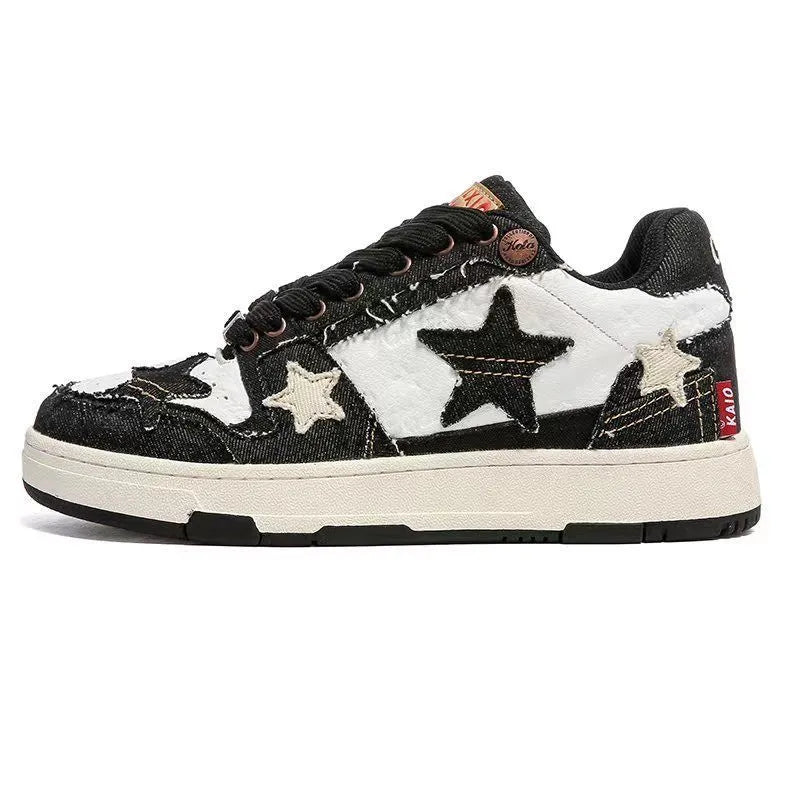 Cowhide leather low-top platform running shoes in a tea colour with round toe and rubber sole.